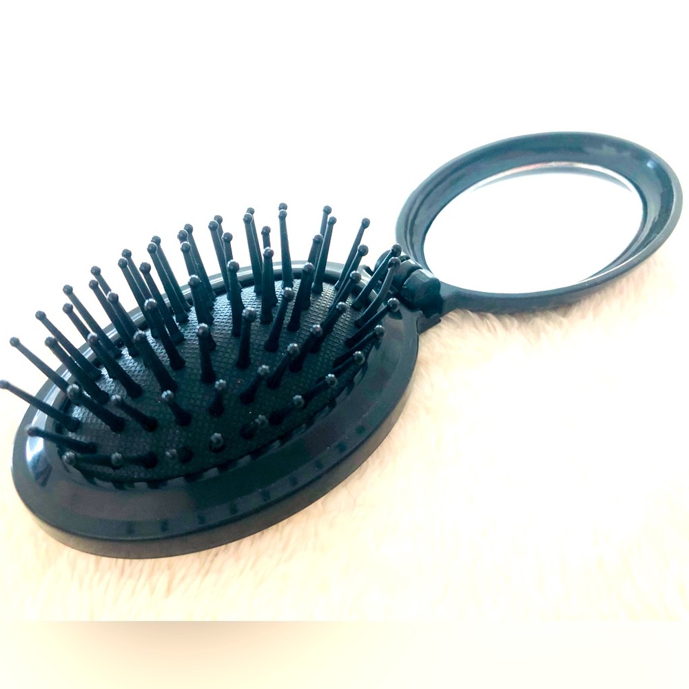 Hairbrush - Folding Mirror and brush - compact style